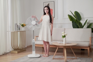 Xách tay 16 năng lượng mặt trời có thể sạc lại động cơ Điện Quạt tầng thường vụ điều khiển từ xa có thể điều chỉnh cho sử dụng ngoài trời nhựa hộ gia đình hộp - Product Image 3