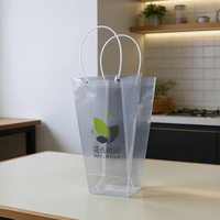 Sac cadeau en plastique personnalisé pour la vente au détail, sac à fleurs transparent en plastique, sac à main en PP écologique avec poignées