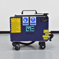 Machine de nettoyage au laser pulsé 200W pour équipement de pompiers, élimination de la rouille sur camions de pompiers et nettoyage d'outils de sauvetage