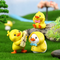 Mini figurine en plastique de canard jaune mignon, écologique, pour la décoration du tableau de bord de la voiture ou de la maison, ornement miniature pour jardin féerique ou micro-paysage DIY