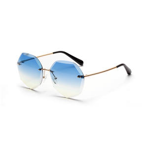 Nouvel arrivage de lunettes de soleil personnalisées de luxe pour femmes, lunettes de soleil Occhiali Da à semelle <span class=keywords><strong>tendance</strong></span> <span class=keywords><strong>2022</strong></span> - Product Image 6