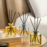 Diffuseur sans flamme d'huiles essentielles pour la maison et la chambre, désodorisant et ornement rafraîchissant pour toilettes, parfum de rotin pour bureau