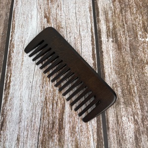 Set de Cepillo y Peine para Cabello de Madera de Haya Natural, Peine de Dientes Anchos para Masaje Capilar, Cepillo Desenredante para Todo Tipo de Cabello - Product Image 5