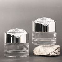 Vente directe usine – Flacons en verre à large ouverture de 50 ml de la marque JINGU avec pulvérisateur à pompe et scellage par estampage à chaud pour emballage de soins de la peau – Modèle