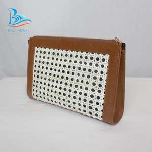 Bolso de mano de cuero con correas de ratán para mujer, Cartera de lujo a la moda, de fabricante, 2023 - Product Image 2