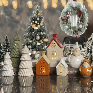 Ornements de <span class=keywords><strong>Noël</strong></span> en céramique faits à la main - Décoration de bureau écologique pour les fêtes avec finition brillante - Product Image 4