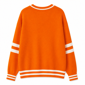Pull de football personnalisé pour femme, avec nom et numéro, style streetwear, col en V oversize, tricoté - Product Image 3