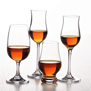 Set di Bicchieri da Vino in Cristallo di Lusso, Calici Moderni con Logo Personalizzato per Casa, Bar, Hotel, Ristorante, Vendita all'Ingrosso - Product Image 1