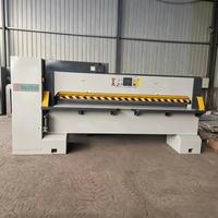 Machine de découpe de placage de bois CNC hydraulique robuste avec commande PLC, guillotine hydraulique pour le découpe de placage de bois CNC