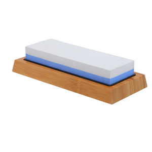 Piedra de afilar de grano <span class=keywords><strong>1000</strong></span>/4000 Piedra de afilar Corindón blanco de doble lado con almohadilla de silicona negra Afilador de piedra para cuchillos aplanadores - Product Image 3