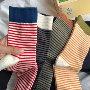 Của phụ nữ tối màu xám mid-bê sọc bông vớ dệt kim 5-Toe thiết kế cho sử dụng hàng ngày mềm mại và thoải mái cho mùa thu và mùa đông - Product Image 2