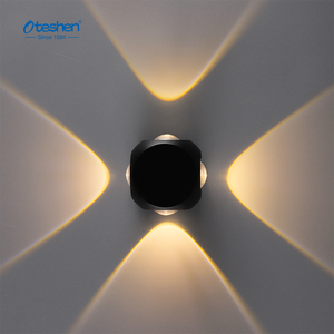 Lámpara de Pared LED <span class=keywords><strong>para</strong></span> Exteriores, Color Negro Mate, 4W, IP44, Impermeable, con Iluminación Arriba y Abajo, <span class=keywords><strong>para</strong></span> Decoración de Balcón y Jardín - Product Image 1