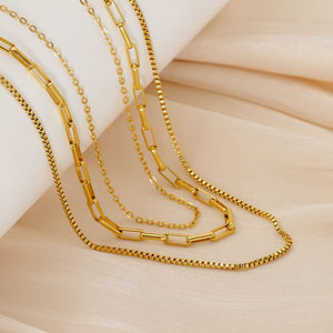 Collier à chaînes superposées en acier inoxydable plaqué or 18 carats, maillons géométriques multicouches, pour usage quotidien - Product Image 6