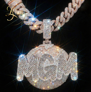 Colgante Personalizado con Nombre en Letras Vvs Moissanite, Estilo Hip Hop para Hombre, Colgante de Cadena 3D con Inicial de Diamante Baguette - Product Image 1