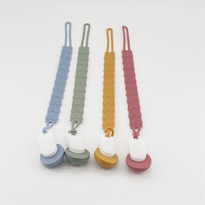 อุปกรณ์เสริมสำหรับเด็กทารกขายส่ง คลิปซิลิโคนสำหรับเด็กกัดเล่น คลิปติดจุกนมหลอก สายคล้องจุกนมหลอก สำหรับเด็กอายุ 0-12 เดือน - Product Image 3