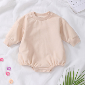 Venta al por mayor, listos para enviar: Peleles de algodón French Terry de manga larga para bebé, sudaderas tipo burbuja con diseño personalizado para bebé. - Product Image 4