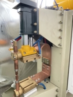 Équipement de soudage 130KVA 380V, machine à souder par points, soudeuse par points pour métal