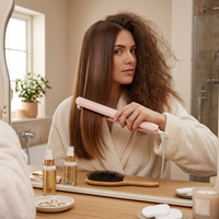 Lisseur ionique pour cheveux avec écran LCD 230 ° Lisseur à cheveux réglable à haute température, chauffe rapidement, pour tous types de cheveux