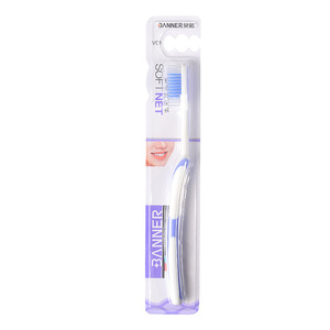 Cepillo de Dientes Manual para Adultos Banner V01, Cerdas Suaves de Alta Calidad, Uso Diario en el Hogar - Product Image 1