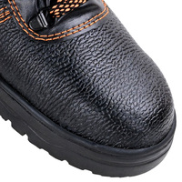Chaussures de travail industrielles en cuir suédé ULTAC à bout en acier, basses, sûres et sécurisées