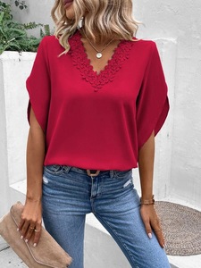 Damen Sommer-Oberteile Blusen Neues Einfarbiges T-Shirt mit Spitze V-Ausschnitt Trompetenärmel Lässiges Lockeres Hemd - Product Image 3