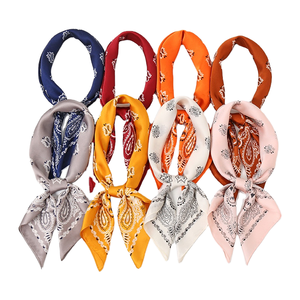 Foulard in Seta Satinata con Stampa Paisley Personalizzata, Stile Europeo-Americano, Traspirante e Resistente al Vento, Bandane Morbide Versatili per Donne - Product Image 2