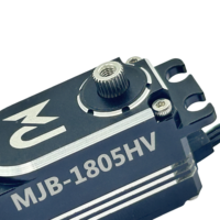 Servo numérique sans balais MJB-1805HV 8.4V 18kgf.cm Engrenage en acier inoxydable Boîtier en aluminium CNC Pièces d'avion RC Profil bas Durable