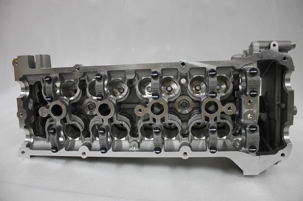 華火出品 11040-VJ260 KA24DE Cylinder Head for Nissan 240 SX Altima