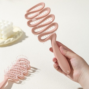 Nuevo Diseño Cepillo de <span class=keywords><strong>Pelo</strong></span> para Barbero Herramienta de Peluquería Cepillo para Cabello Húmedo y Seco Cepillo Desenredante para Cabello <span class=keywords><strong>Rizado</strong></span> - Product Image 5