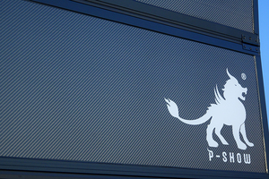 <span class=keywords><strong>Tente</strong></span> <span class=keywords><strong>de</strong></span> <span class=keywords><strong>toit</strong></span> rigide électrique en fibre <span class=keywords><strong>de</strong></span> carbone P Show pour pick-up, fourgonnette, camping-car, Sprinter – Construction personnalisée, montage rapide et automatique - Product Image 4