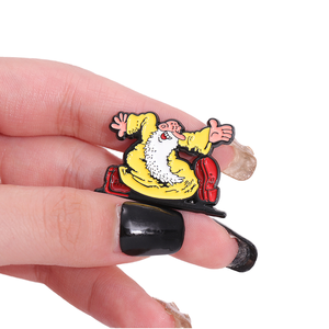 Fórmula física F = Ma pines esmaltados películas de ciencia ficción inspirado broche divertido insignias de solapa regalo inspirado en el Año Nuevo chino para - Product Image 6