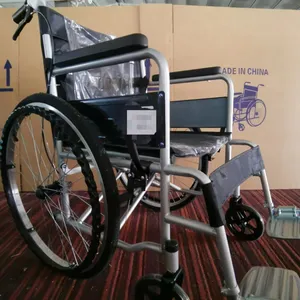arm rest rollstuhl Suppliers-Bester Preis CE Disabled Medical Supply Folding Manual Tragbarer Rollstuhl aus Stahl legierung mit Armlehnen-Fuß stütze