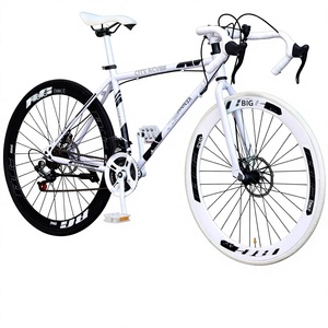 Vélo <span class=keywords><strong>de</strong></span> piste à vitesses fixes pour hommes et femmes ; Modèle <span class=keywords><strong>de</strong></span> <span class=keywords><strong>course</strong></span> sur route avec pneus pleins, freins à double disque, guidon courbé ; Cadre en fer ultra-léger - Product Image 1