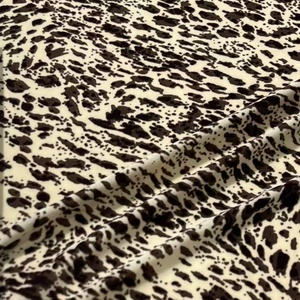 Hot Bán Đa Thiết Kế 205gsm 95% Polyester 5% <span class=keywords><strong>Spandex</strong></span> Dệt Kim Sợi Ngang <span class=keywords><strong>4</strong></span> Cách Căng Dty Leopard In Vải Cho Ăn Mặc - Product Image 6