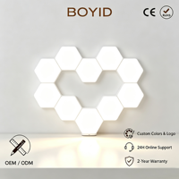 Lampe de nuit LED hexagonale DIY à commande tactile et à distance, design moderne Boyid, matériau ABS, piles AAA