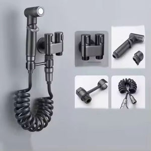 Chasseur d'eau de haute qualité en acier inoxydable pour salle de bain et toilettes, avec une entrée et deux sorties. Ensemble de dispositifs de pulvérisation pour siège de toilette - Product Image 3