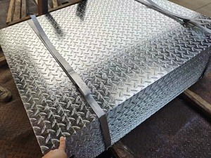 Plaques en acier carbone/galvanisé à motif damier de haute résistance, fabriquées en Chine, en acier embossé, en tôle métallique - Product Image 2