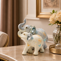 Artisanat en résine moderne et minimaliste en forme d'éléphant mère-enfant, design exquis, écologique, en forme de champignon de neige pour la décoration intérieure