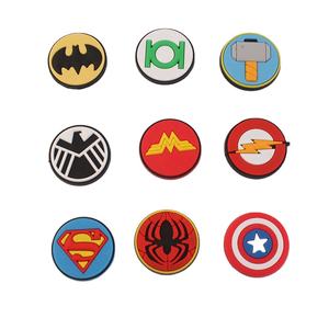 Sutra 2D dessin animé film personnalisé PVC sabot chaussures breloques mignon Designer chaussures décoration <span class=keywords><strong>en</strong></span> gros accepte LOGO personnalisé - Product Image 2