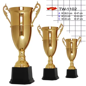 Grosir Emas Perak Badminton Tenis Meja Berenang Taekwondo Piala Olahraga dan Penghargaan Piala Sekolah Sepak Bola Besar