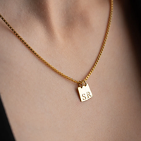 Collares iniciales de moda para mujer, collar con letras chapadas en oro de 18 quilates, collar con colgante de etiqueta inicial personalizado con nombre de oro delicado