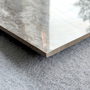 Moderne <span class=keywords><strong>Grandi</strong></span> <span class=keywords><strong>Piastrelle</strong></span> di Lusso in Gres Porcellanato Effetto Marmo Lucido Grigio Argento 60x120 per Pavimenti, Prodotte a Guangdong - Product Image 2