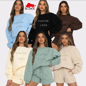 Костюм спортивный женский из 2 предметов, короткий свитшот с капюшоном и штаны, джоггеры, под заказ - Product Image 1