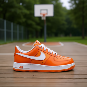 Chaussures de basketball pour hommes en cuir verni orange et blanc, modèle Low '07, avec semelle intermédiaire en EVA et semelle extérieure en caoutchouc, idéales pour l'été. - Product Image 2