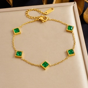 Fashion Charm Bracelet Geometric Square Heart Shape Zinc Alloy Bezel Setting Jewelry Accessory - Product Image 2