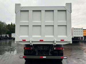 Camión Volquete Howo de Servicio Pesado, Diésel, Volante a la Izquierda, Unidad Usada, 371hp, China, en Stock para Venta - Product Image 4