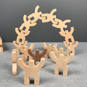 Runwood 环保木制人形积木套装 独特有趣的游戏技能培养早期教育平衡游戏玩具 - Product Image 2