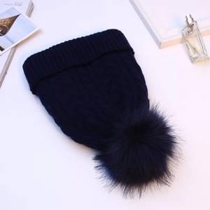 Promotion <span class=keywords><strong>Bonnet</strong></span> tricoté bon marché avec doublure polaire Chapeau d'hiver avec <span class=keywords><strong>pompon</strong></span> supérieur - Product Image 2