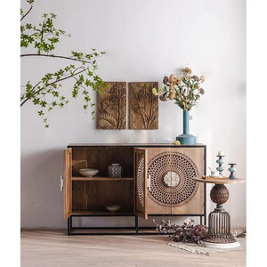 Buffet en bois décoratif, fabriqué à la main avec des sculptures florales complexes et de larges armoires de rangement pour salle à manger - Product Image 2