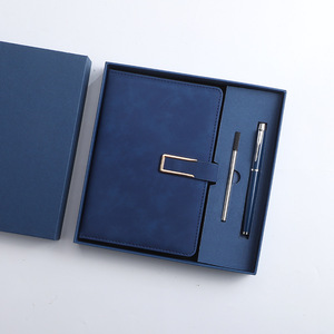 <span class=keywords><strong>Precio</strong></span> de fábrica A5 PU Diario de cuero Nuevo diseño <span class=keywords><strong>Tapa</strong></span> <span class=keywords><strong>dura</strong></span> Cuero en relieve Planificador Diario <span class=keywords><strong>Cuaderno</strong></span> con bolígrafo en cuadernos de regalo - Product Image 3